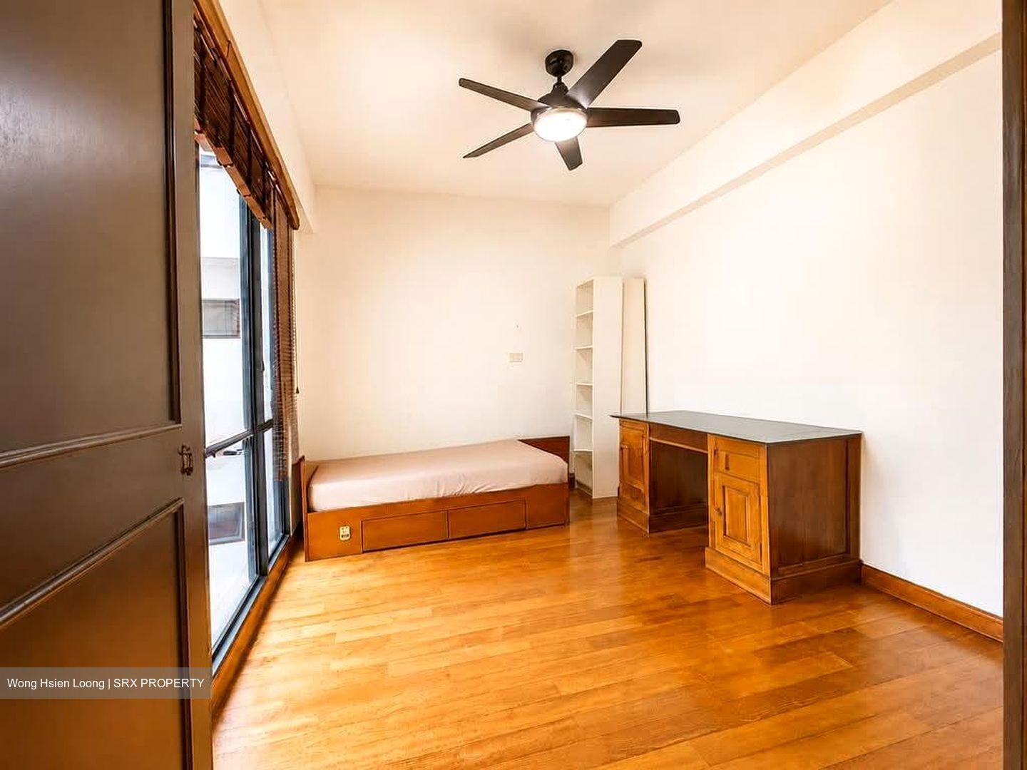 Glendale Park (D23), Condominium #556780861